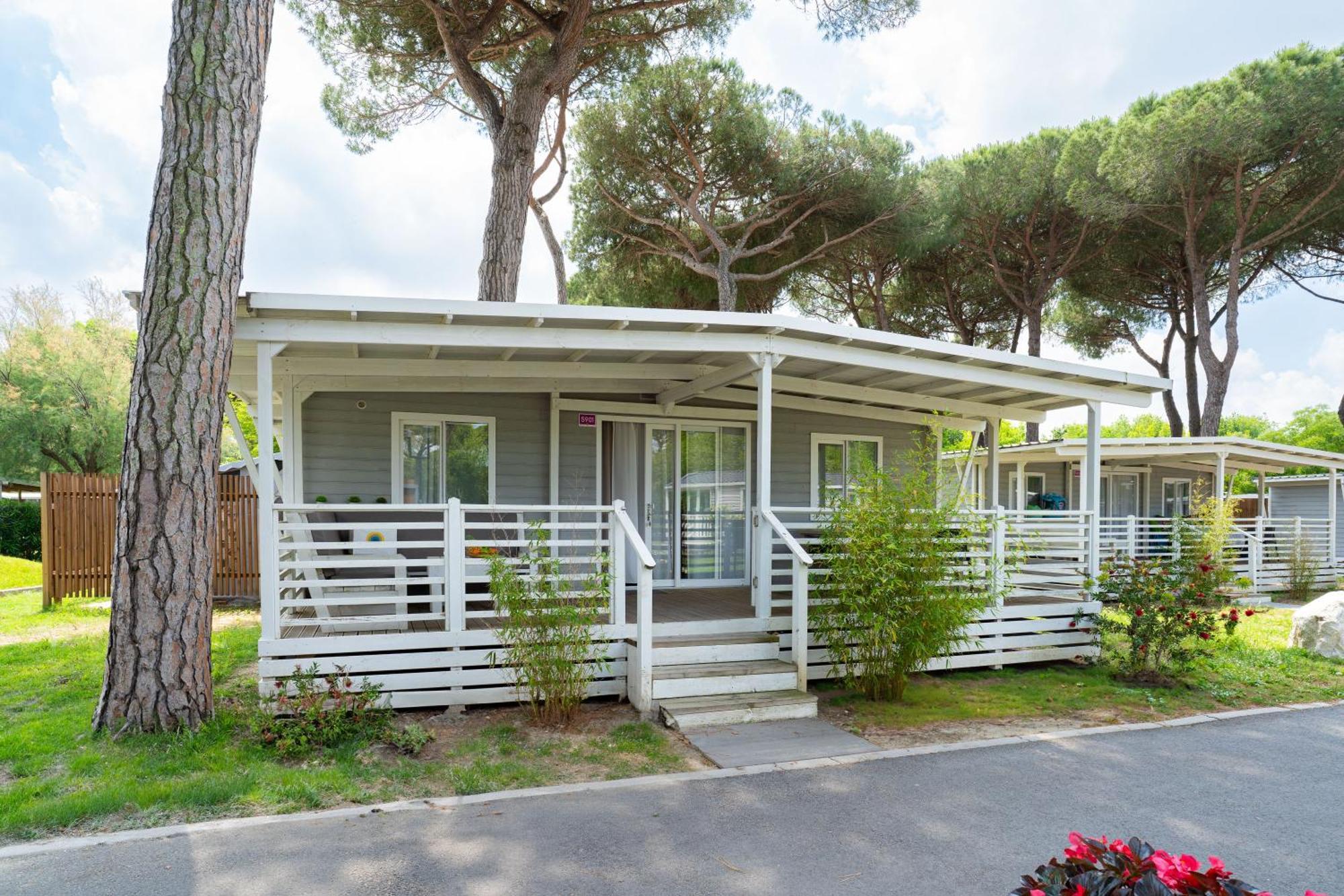 Adriano Family Camping Village Punta Marina Esterno foto