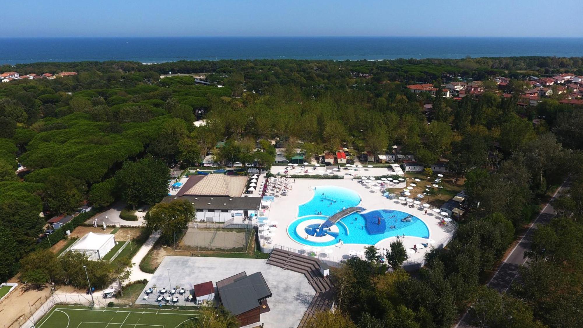 Adriano Family Camping Village Punta Marina Esterno foto